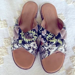 Madewell faux snakeskin sandals. Size 8. Excellent condition.